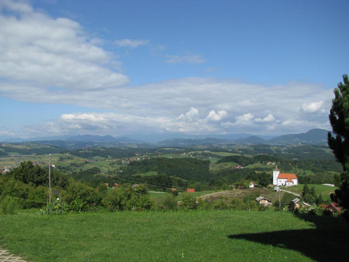 Holiday House Panorama Podcetrtek Esterno foto