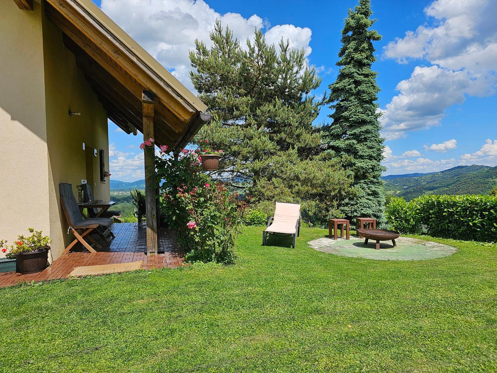 Holiday House Panorama Podcetrtek Esterno foto